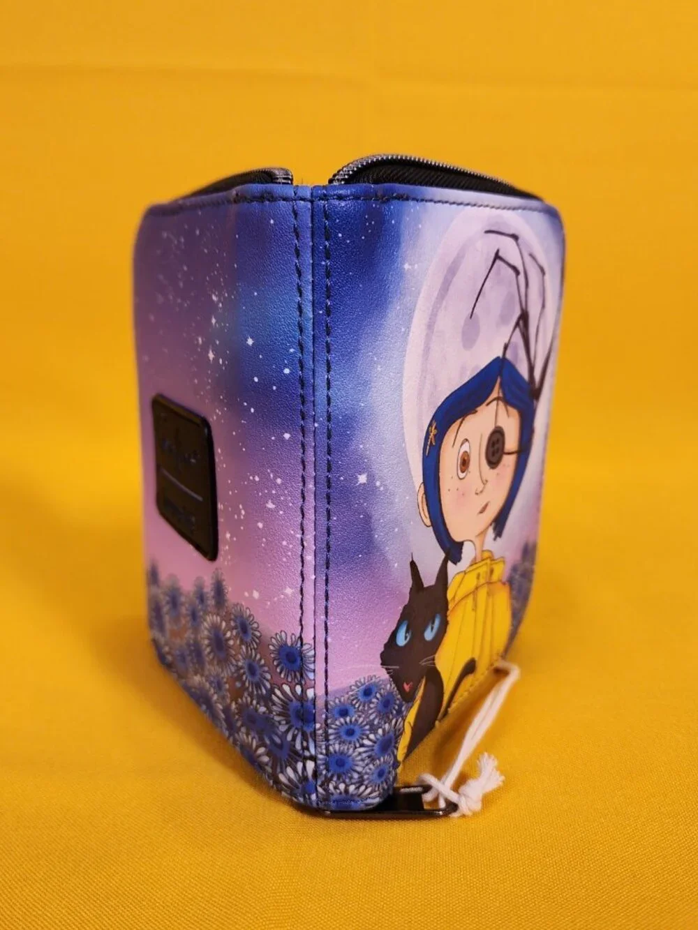 Loungefly Coraline Button Eye Flower the Cat Halloween Zip Around Wallet NEW